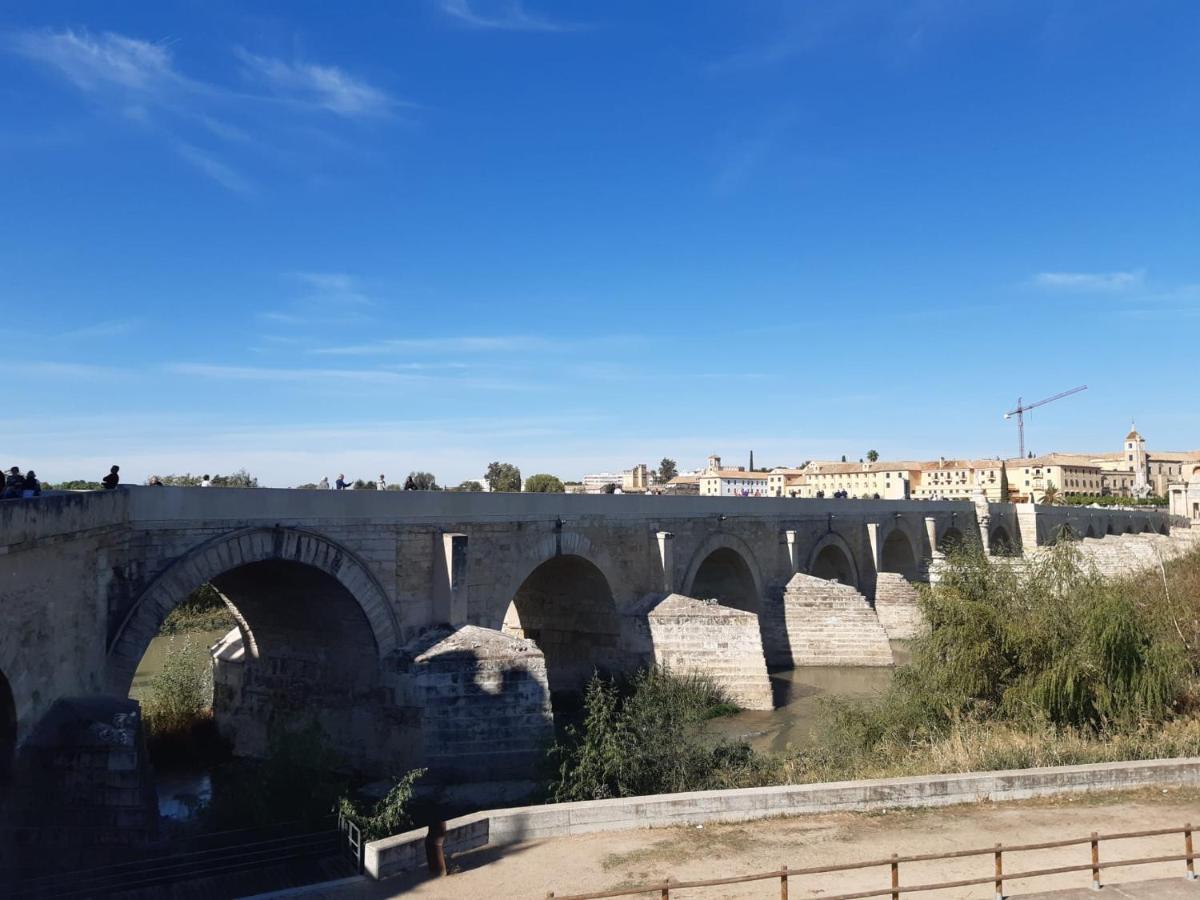 Loft La Calahorra Con Posibilidad De Aparcamiento Pregunta Por El Pack Mas Amor Córdova Exterior foto