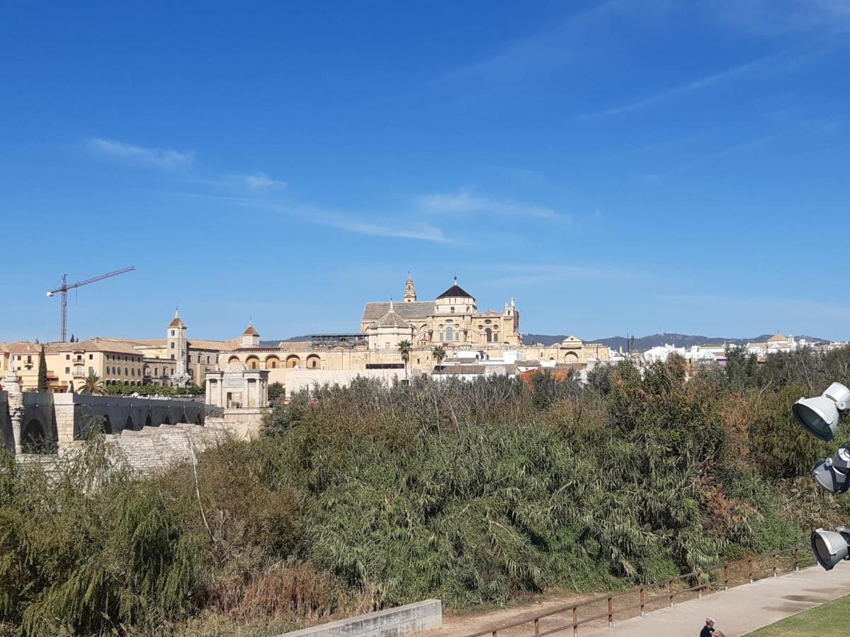 Loft La Calahorra Con Posibilidad De Aparcamiento Pregunta Por El Pack Mas Amor Córdova Exterior foto