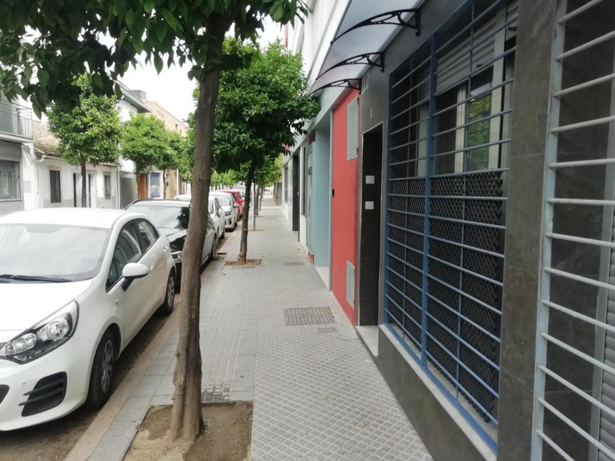 Loft La Calahorra Con Posibilidad De Aparcamiento Pregunta Por El Pack Mas Amor Córdova Exterior foto