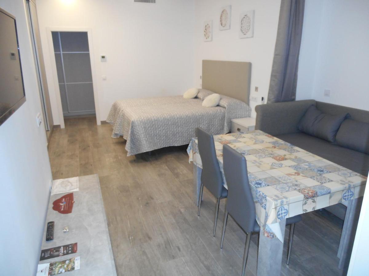 Loft La Calahorra Con Posibilidad De Aparcamiento Pregunta Por El Pack Mas Amor Córdova Exterior foto